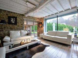 Stylish Stay with Pool, Jalhay - 8