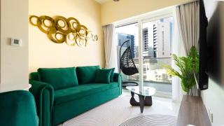 Keyrock Living - City view Luxury at Reva Residence - 9