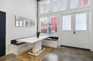 Exquisite Flat in Arts District - 8