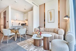 STAY BY LATINEM Luxury 1BR Holiday Home CB 3506 Near Burj Khalifa - 7