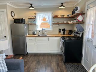 Quaco Cottages-The Paramatta - 7