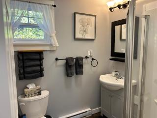 Quaco Cottages-The Paramatta - 2