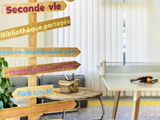 Greet Hotel Versailles - Voisins Le Bretonneux - 5