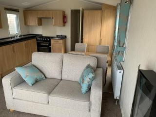 Lyons Sunnysands Holiday Park - Holiday Accommodation 12581 - 6