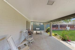 Sunny Delight & Guest House - 7