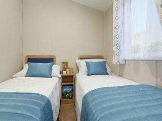 Marton Mere Holiday Village - Holiday Accommodation 17890 - 4