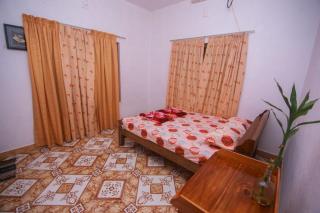 MAVERICK HOLIDAYS INN VAGAMON Nakshatra Family Villa - 1