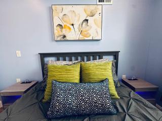 New Apt w Washer Dryer Kitchen Rainfall in Chinatown - 6