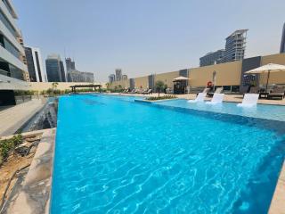 Chic Studio close to Dubai Mall with Canal Views - 9