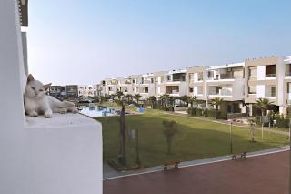 Modern apartment with pool parking - 3