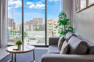 Upscale Condo, Spectacular Views - Carlos Guerra - 3