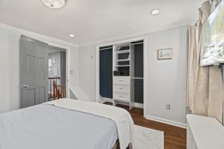 The Bella Vista Townhouse - 3