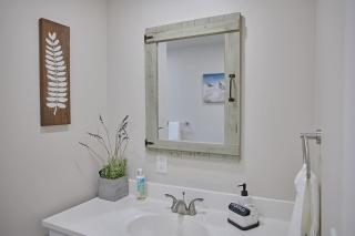 Serene Stay - 1BR Retreat with King Bed in Dunlap - Mount Hawley Auxiliary Airport - 7