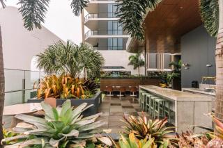 Soft City Glow Serene Lucid 2BR Stay - 7