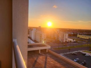 Daytona Beach view/Sunset view Studio w/kitchen - 5