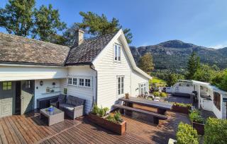 Stunning Home In Vikebygd With House A Mountain View - 0