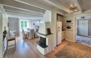 Stunning Home In Vikebygd With House A Mountain View - 7