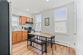 Cozy Retreat 15Min to NYC MetLife Mall FREE Parking - 4