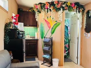 Bird of Paradise Retreat with stunning mountain views - 3