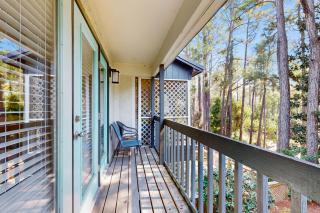 Sea Foam Sailboat - 8