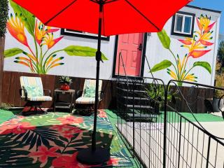 Bird of Paradise Retreat with stunning mountain views - El Cajon - 3