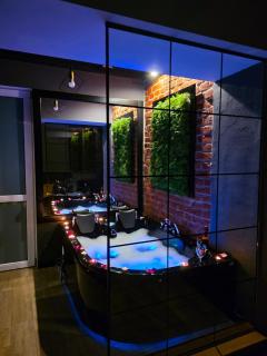 Apartament z jacuzzi w centrum Sanoka - 0
