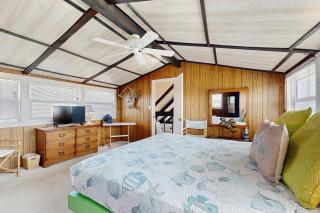 Sea Turtle Retreat - 1