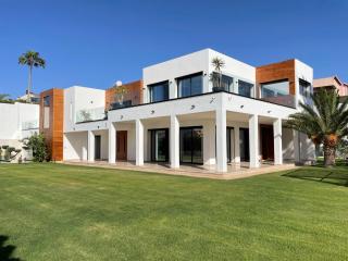 Wonderful 6 Bdrm Villa with Pool RG62028 - Agadir - 0