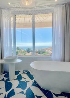 Ocean Apartment by ENDLESS SUN I modern comfort, sea view, wi-fi, parking & rooftop pool - 5
