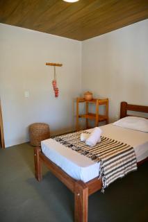 Flor - Private room with shared bathroom - 0