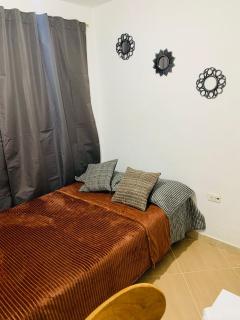Habitación en Sabaneta - 0