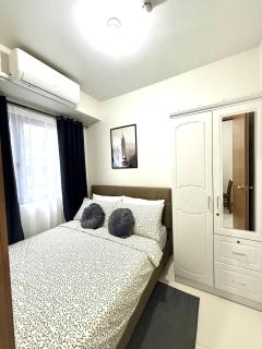 LuzMindas Crib by Obetskies Haven Condotel - 4