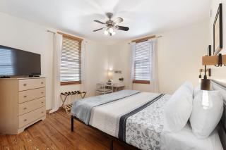 Downtown Gem- Dog Friendly Walk to Everything - 8