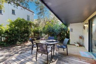 Dog-Friendly Home with High-Speed WiFi, Washer/Dryer, Central AC, & Adult Bikes - 6