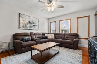 Tufts 3-Bed 2-Office Home with Laundry - 8