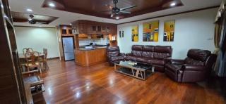 PATONG TOWER SPACIOUS FAMILIES APARTMENT with 2 BATHROOMS 3&4 BEDROOMS Pta - 2