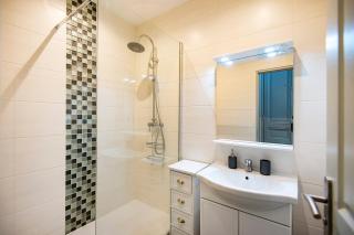 Lovely Apartment Near the Old Port - 1