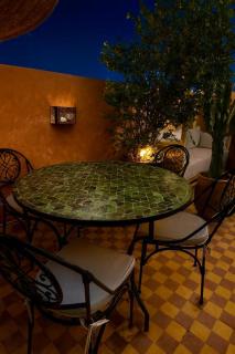 Vibrant Medina Loft and Roof Top - 8