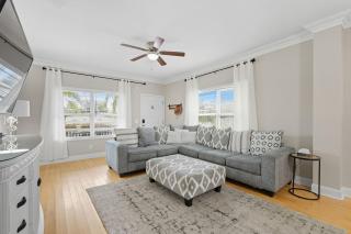 Lux Oasis Mins To Mayo Clinic & Baptist Med Walk to Beach - 9