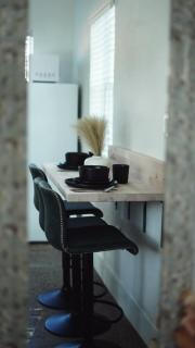 Cozy Miami Home Next to Wynwood & Design District - 6