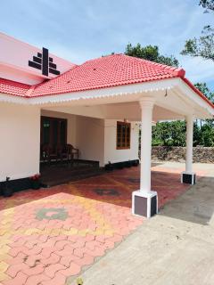 MAVERICK HOLIDAYS INN VAGAMON Nakshatra Family Villa - 0