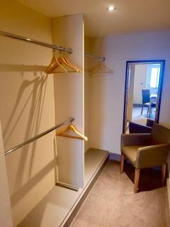 Kings Arms Hotel - 4