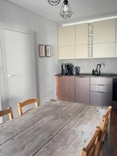Uroczy apartament z dostępnym parkingiem - 5