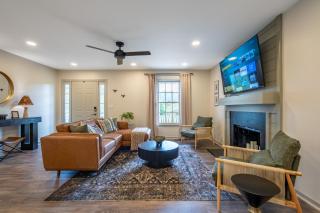 Spacious 3BR Getaway in Scenic Rydal - 0
