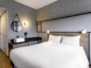 Ibis Aruja - 4