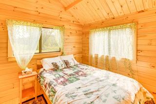 5 Mi to Susquehanna Boating! Secluded Log Cabin - 2