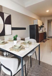 Eshue Designer Suites Majestic Residence - 5