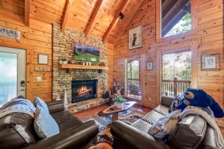 Sevierville Cabin with Deck Minutes to Pigeon Forge - 0