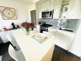 Lakeview - 3
