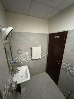 Luxury studio apartment near Islamabad Airport - 9